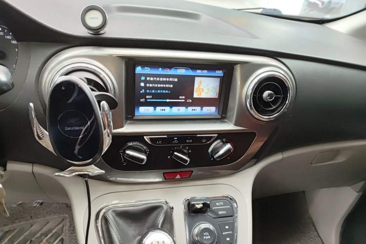 Used JAC Refine M3 2018 IKEA Edition 1.6L Luxury Smart Model Audio And AC Panel