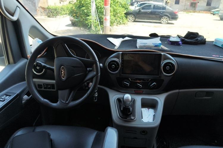 Used JAC Refine M3 2018 IKEA Edition 1.6L Luxury Model Center Console