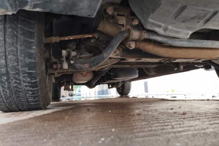 Used JAC Refine M3 2018 1.6L Express Edition 7-Seater Chassis Front Right