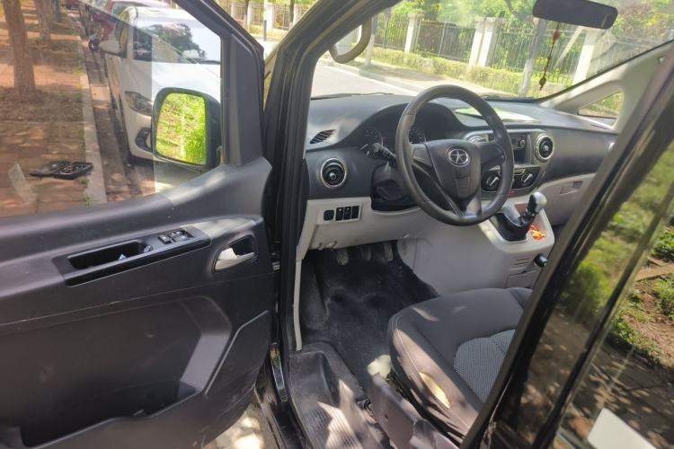 Used JAC Refine M3 2018 Creator Edition 1.6L Comfort Version Driver Seat