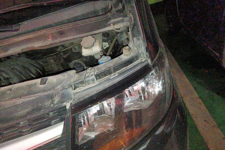 Used JAC Refine M3 2018 1.6L Express Edition 5-seater Engine Bay Left