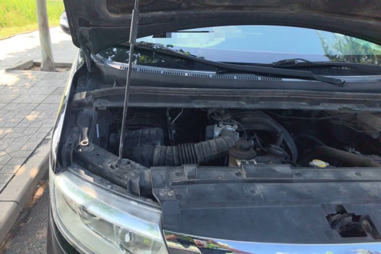 Used JAC Refine M3 2018 IKEA Edition 1.6L Luxury Smart Model Engine Bay Right