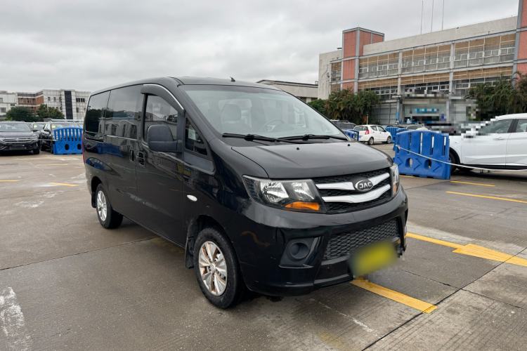 Used JAC Refine M3 2018 1.6L Express Edition 7-Seater Exterior 2