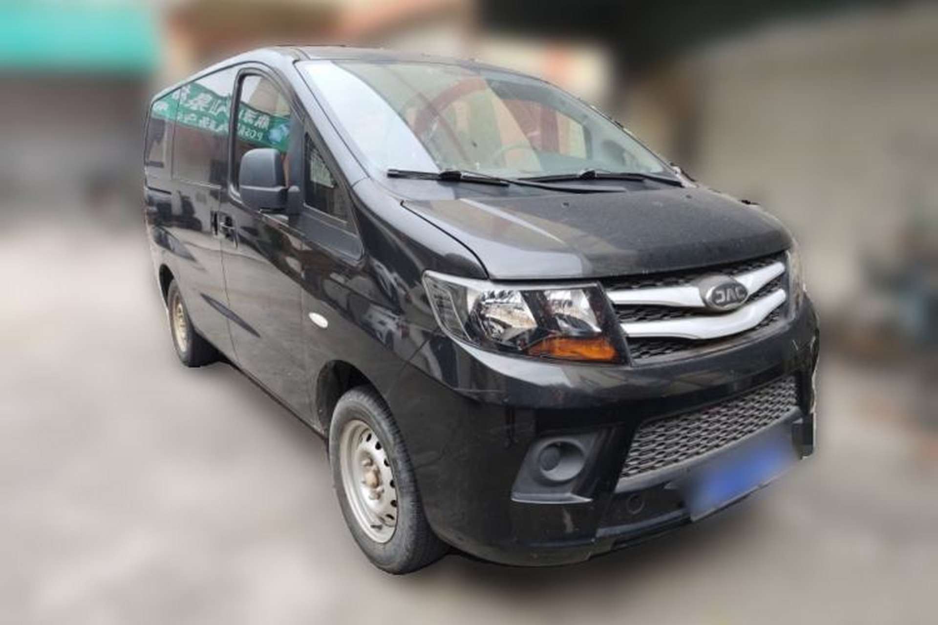 Used JAC Refine M3 2018 1.6L Express Edition 7-Seater Exterior 2