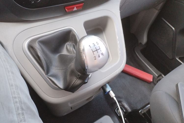 Used JAC Refine M3 2018 1.6L Express Edition 7-Seater Gear Lever