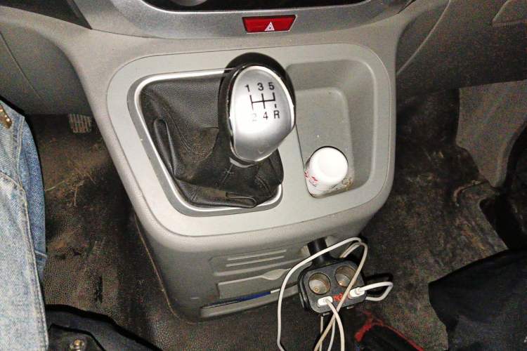 Used JAC Refine M3 2018 1.6L Express Edition 5-seater Gear Lever