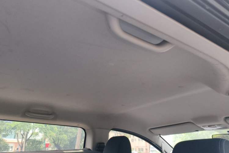 Used JAC Refine M3 2018 IKEA Edition 1.6L Luxury Model Headliner
