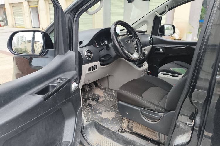 Used JAC Refine M3 2018 IKEA Edition 1.6L Luxury Smart Model Interior 3