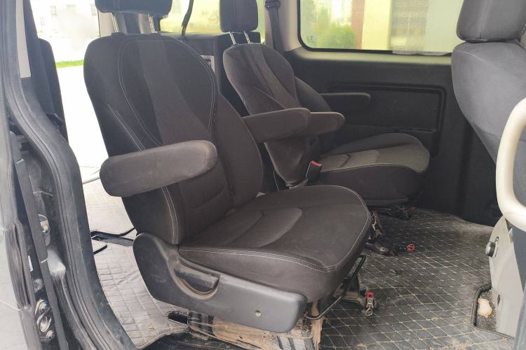 Used JAC Refine M3 2018 IKEA Edition 1.6L Luxury Smart Model Interior 4