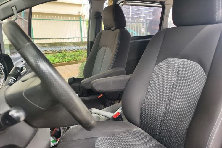 Used JAC Refine M3 2018 1.6L Express Edition 7-Seater Left Front Seat