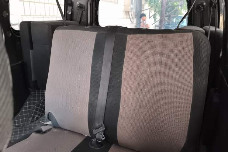 Used JAC Refine M3 2018 1.6L Express Edition 7-Seater Left Rear Seat