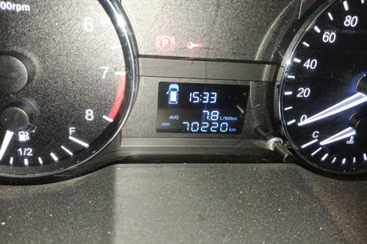 Used JAC Refine M3 2018 1.6L Express Edition 5-seater Odometer Close Up