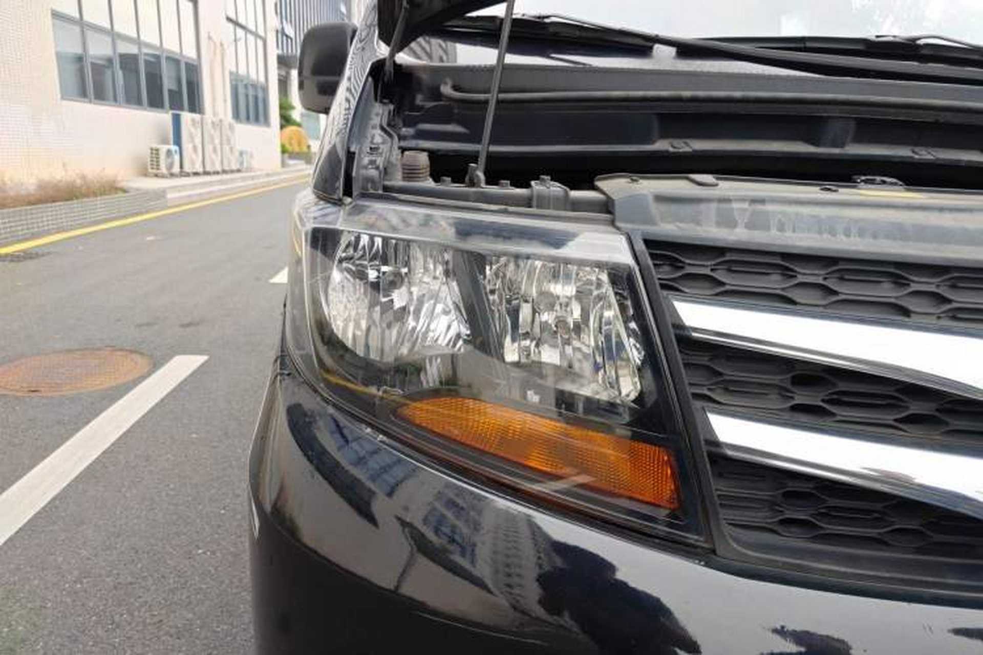 Used JAC Refine M3 2018 Creator Edition 1.6L Luxury Version Right Front Headlight