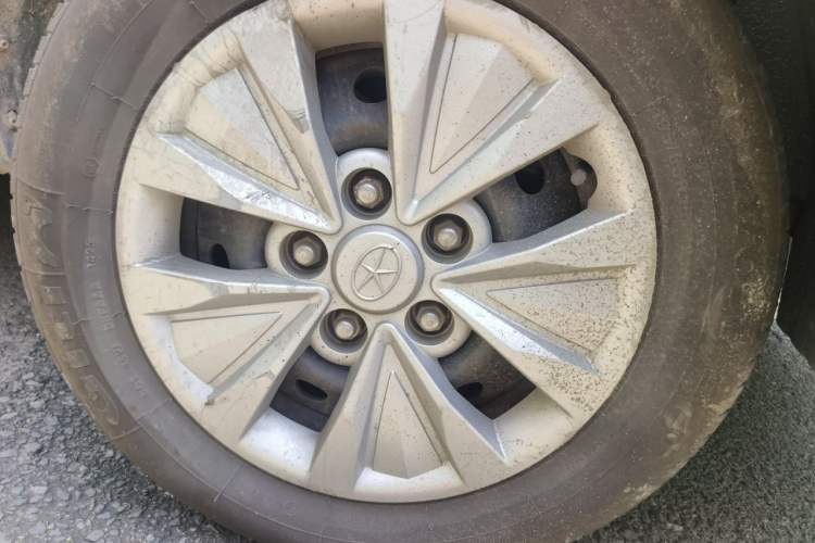 Used JAC Refine M3 2018 Creator Edition 1.6L Comfort Version Right Front Wheel Hub