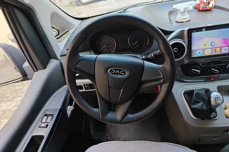 Used JAC Refine M3 2018 1.6L Express Edition 7-Seater Steering Wheel