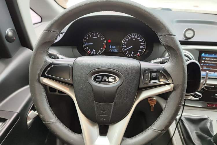 Used JAC Refine M3 2018 IKEA Edition 1.6L Luxury Smart Model Steering Wheel