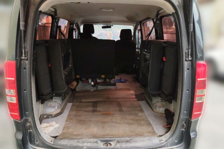 Used JAC Refine M3 2018 1.6L Express Edition 7-Seater Trunk