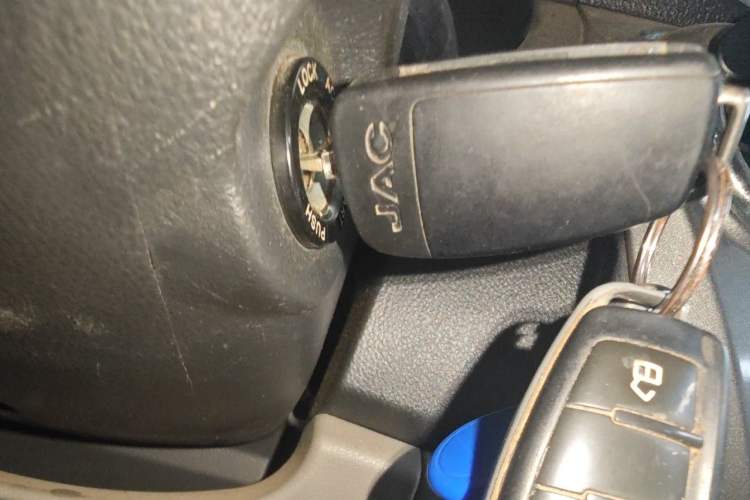 Used JAC Refine M3 2018 IKEA Edition 1.6L Luxury Model Vehicle Key