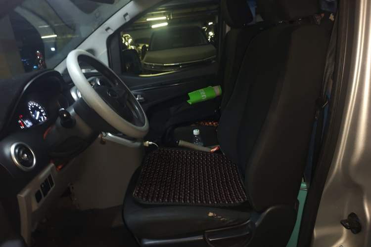 Used JAC Refine M3 2018 1.6L Express Edition 5-seater Left Front Seat