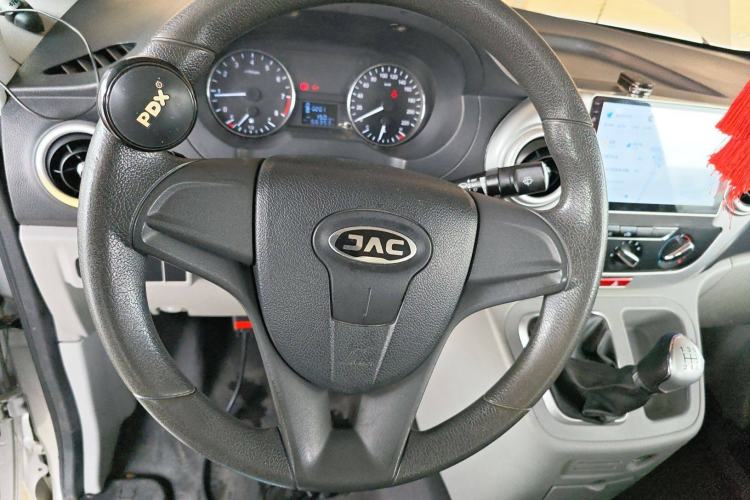 Used JAC Refine M3 2018 1.6L Express Edition 7-Seater Steering Wheel