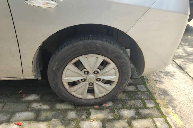 Used JAC Refine M3 2018 1.6L Express Edition 7-Seater Exterior 7