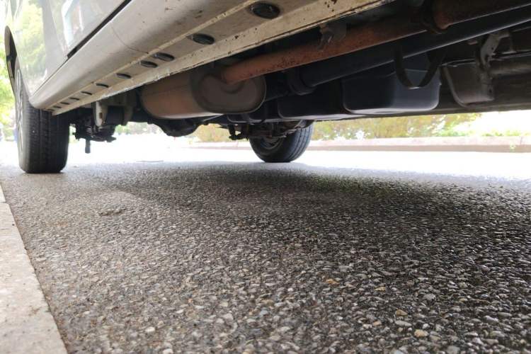 Used JAC Refine M3 2018 1.6L Express Edition 7-Seater Chassis Front Right