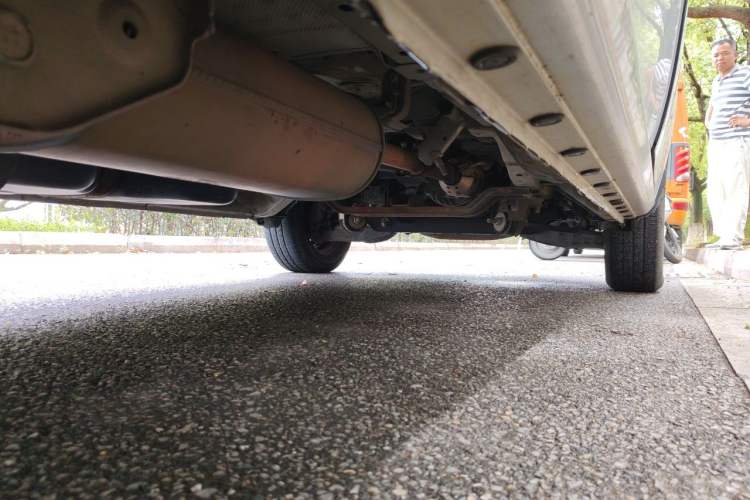 Used JAC Refine M3 2018 1.6L Express Edition 7-Seater Chassis Rear Right