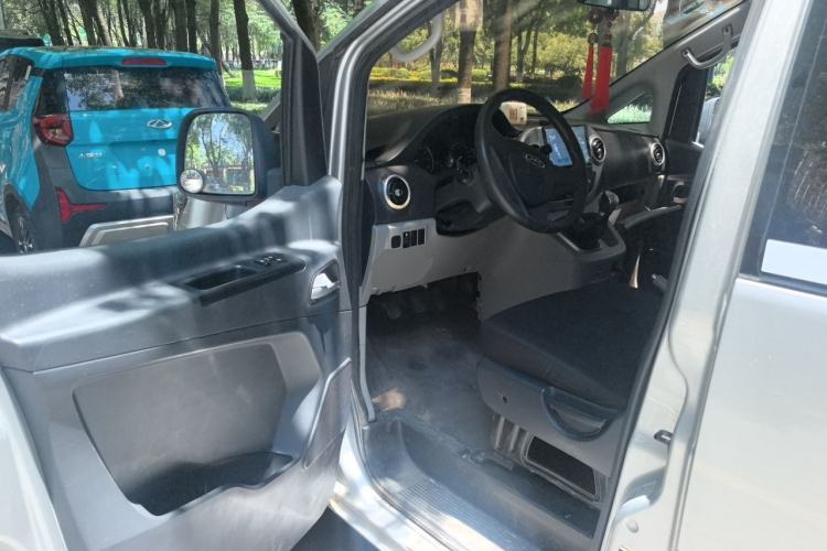 Used JAC Refine M3 2018 1.6L Express Edition 7-Seater Driver Seat