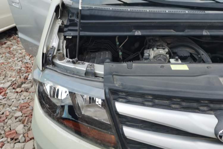 Used JAC Refine M3 2018 1.6L Express Edition 5-seater Engine Bay Right