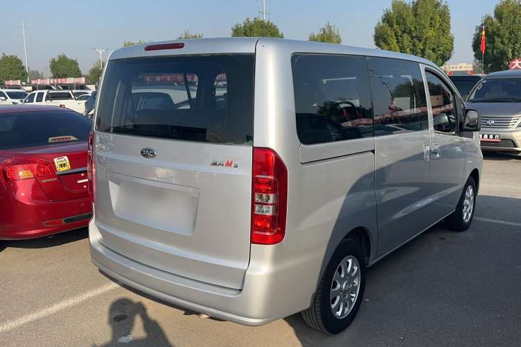 Used JAC Refine M3 2018 1.6L Express Edition 7-Seater Exterior 2