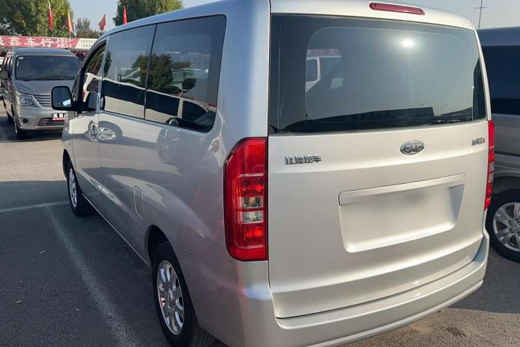 Used JAC Refine M3 2018 1.6L Express Edition 7-Seater Exterior 5