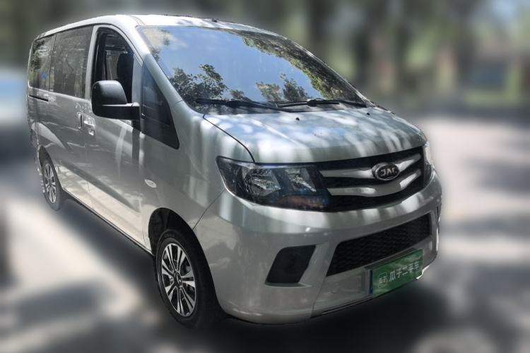 Used JAC Refine M3 2018 1.6L Express Edition 7-Seater Front Right 45 Deg