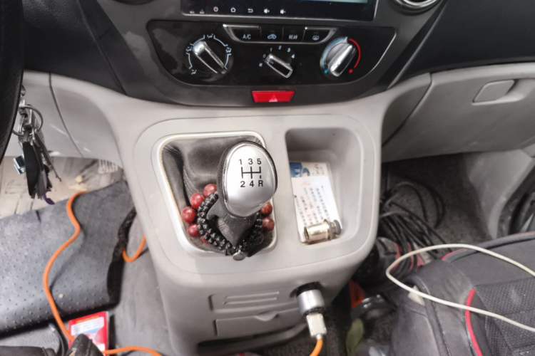 Used JAC Refine M3 2018 IKEA Edition 1.6L Luxury Model Gear Lever