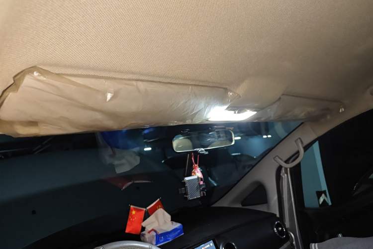 Used JAC Refine M3 2018 IKEA Edition 1.6L Luxury Smart Model Headliner