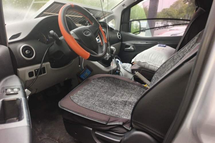 Used JAC Refine M3 2018 1.6L Express Edition 5-seater Left Front Seat