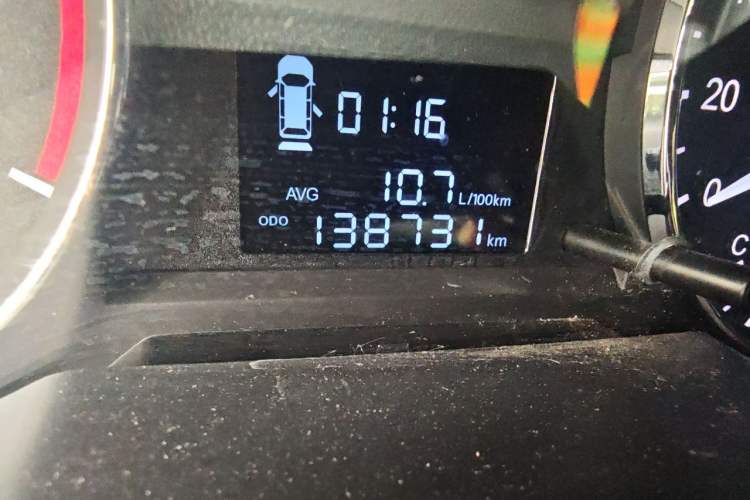 Used JAC Refine M3 2018 IKEA Edition 1.6L Luxury Model Odometer Close Up