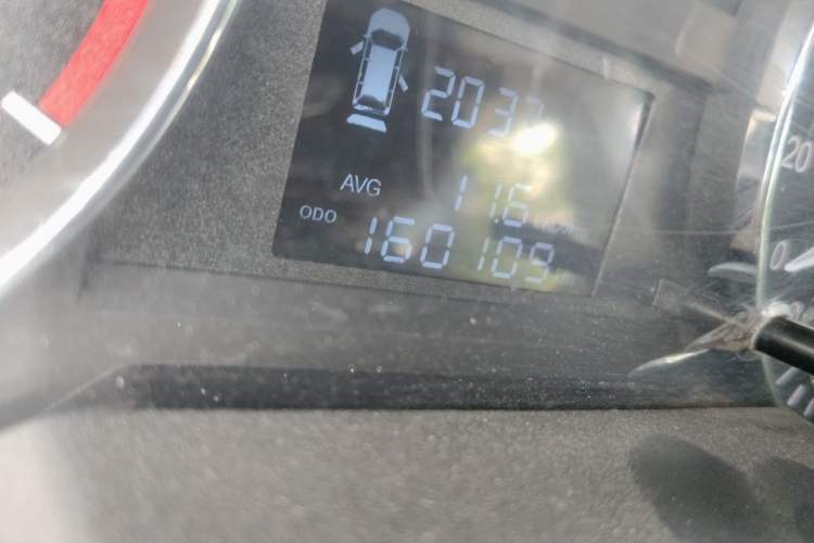 Used JAC Refine M3 2018 Creator Edition 1.6L Comfort Version Odometer Close Up