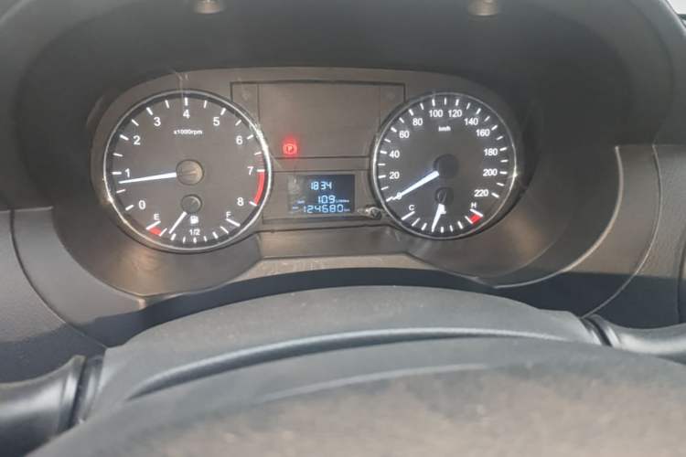 Used JAC Refine M3 2018 1.6L Express Edition 5-seater Odometer Close Up