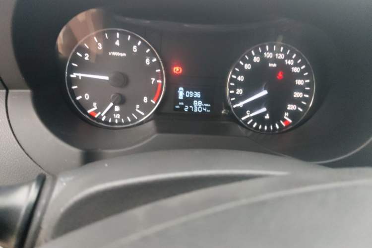 Used JAC Refine M3 2018 1.6L Express Edition 5-seater Odometer Close Up
