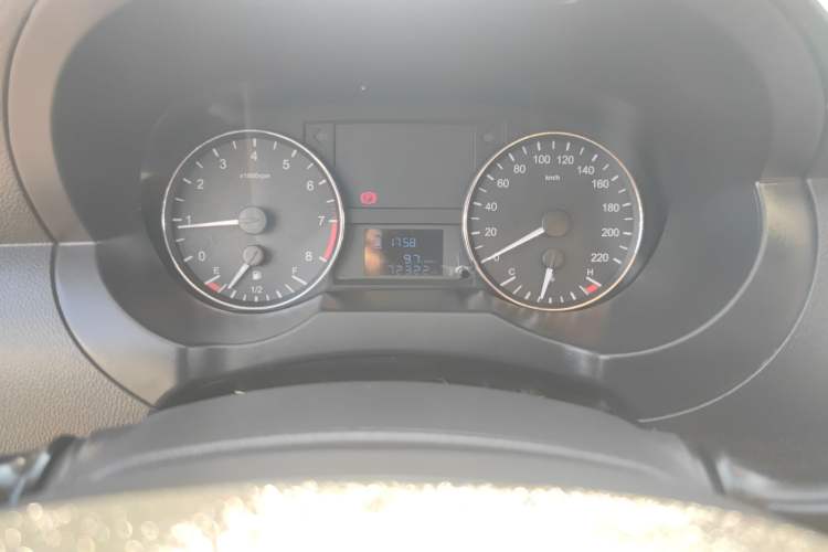 Used JAC Refine M3 2018 1.6L Express Edition 5-seater Odometer Close Up