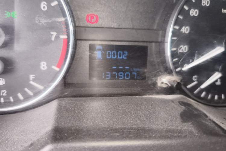 Used JAC Refine M3 2018 IKEA Edition 1.6L Luxury Model Odometer Close Up