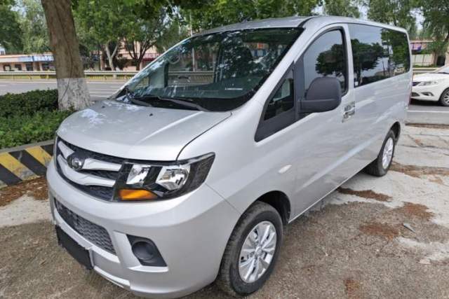 Ojetý JAC Refine M3 2018 1.6L Express Edition 7-Seater