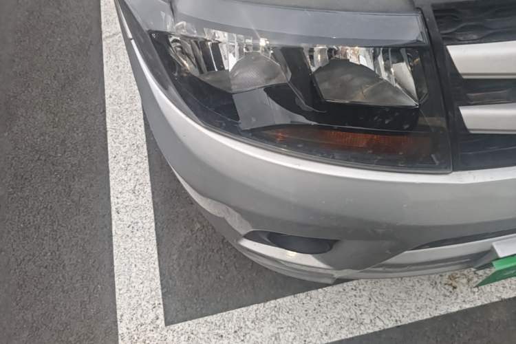 Used JAC Refine M3 2018 1.6L Express Edition 5-seater Right Front Headlight