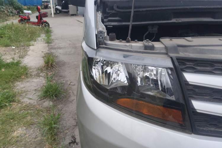 Used JAC Refine M3 2018 1.6L Express Edition 5-seater Right Front Headlight