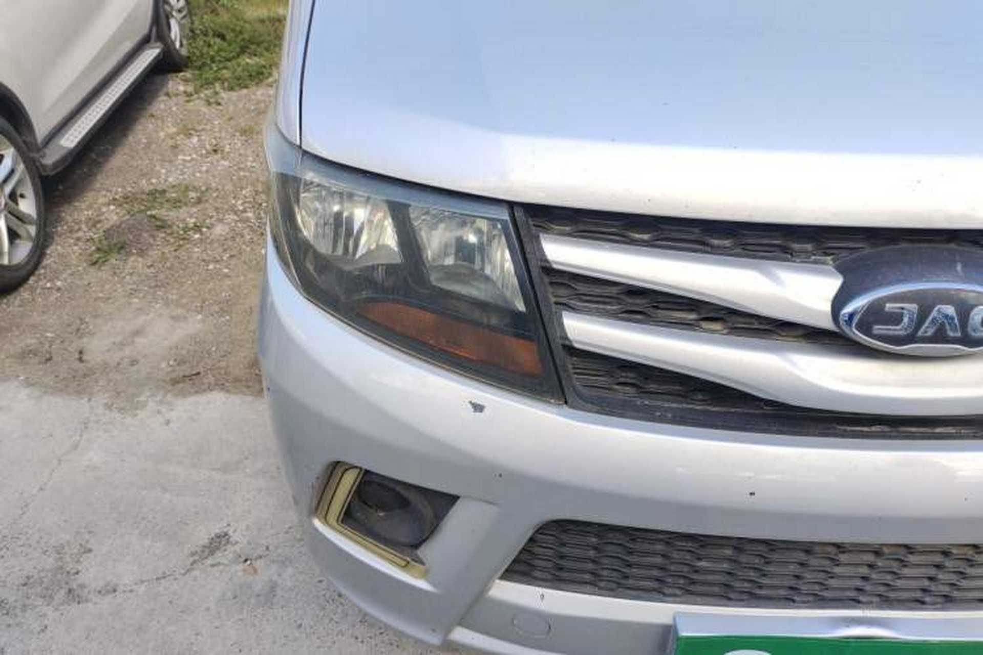 Used JAC Refine M3 2018 1.6L Express Edition 5-seater Right Front Headlight