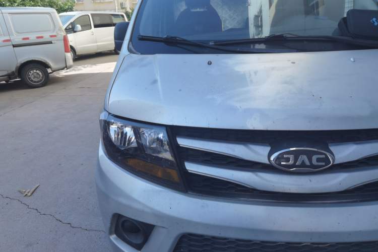 Used JAC Refine M3 2018 1.6L Logistics Edition Right Front Headlight