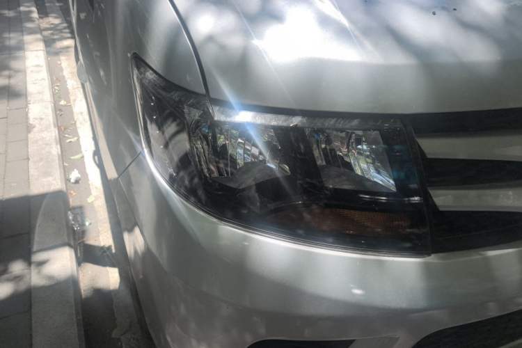 Used JAC Refine M3 2018 1.6L Express Edition 7-Seater Right Front Headlight