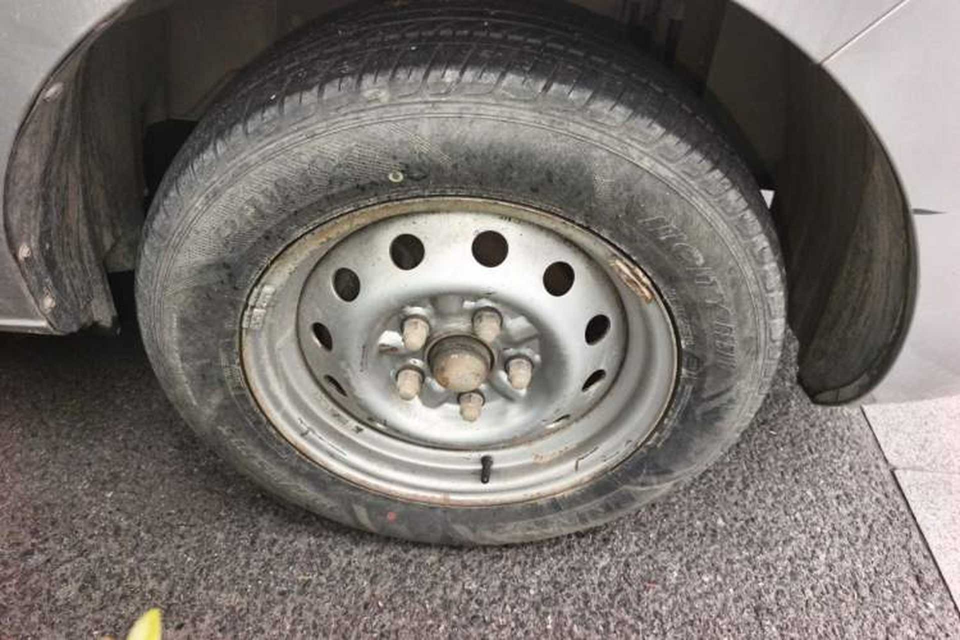 Used JAC Refine M3 2018 1.6L Express Edition 5-seater Right Front Wheel Hub