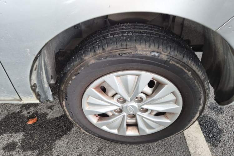 Used JAC Refine M3 2018 Creator Edition 1.6L Comfort Version Right Front Wheel Hub