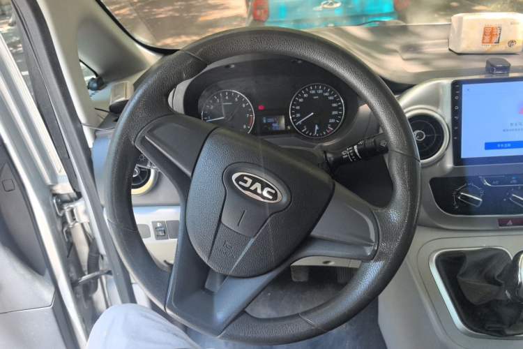Used JAC Refine M3 2018 1.6L Express Edition 7-Seater Steering Wheel